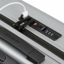 Samsonite Quadrix 4 Wheel Cabin Suitcase - 55cm -Suitcase Sales 2024 138274 1776 QUADRIX SPINNER 5520 TECH CONNECTION 20140.1692269207