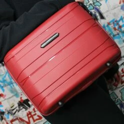 IT Luggage Momentous - Vanity Case (German Red) -Suitcase Sales 2024 1 8b7e06d1 b51b 4360 8a2e 4385948a372f
