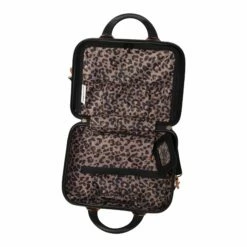 IT Luggage Glitzy - 5pc Set (Black) -Suitcase Sales 2024 33109 UK16 2888A15SSInterior 2ce22dcb c32e 4e3c 9cab 552d5fc9e25a