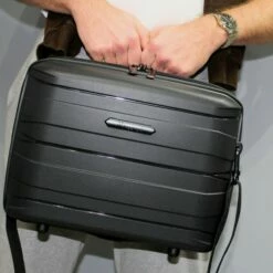 IT Luggage Momentous - Vanity Case (Black) 12 IT Luggage Momentous - Vanity Case (Black) -Suitcase Sales 2024 3 f004b03a 36e1 4670 abb8 70679516df3e