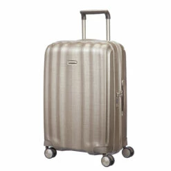 Samsonite Lite-Cube 4 Wheel Suitcase - 68cm -Suitcase Sales 2024 58623 1173 spinner 6825 front34 01 20393.1666710953