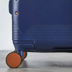 Rock Mayfair 4 Wheel Expandable Large Suitcase - 77cm -Suitcase Sales 2024 8 Wheel Spinner Suitcase Mayfair Navy TR 0238 55831.1686734104.1280.1280 91765.1686734552.1280.1280 68730.1686735408