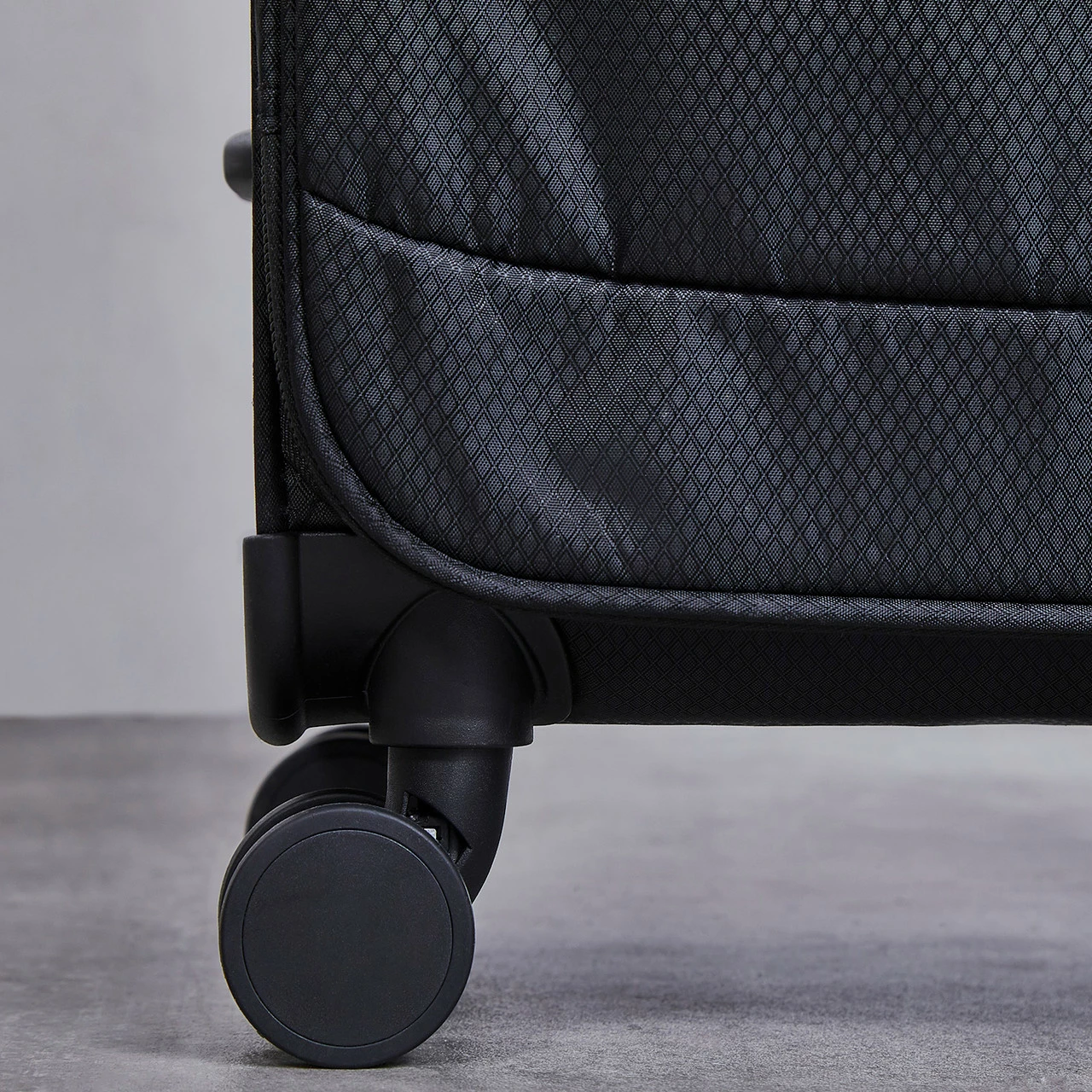 Rock Rocklite 4 Wheel Cabin Suitcase - 54cm 6 Rock Rocklite 4 Wheel Cabin Suitcase - 54cm - Image 4