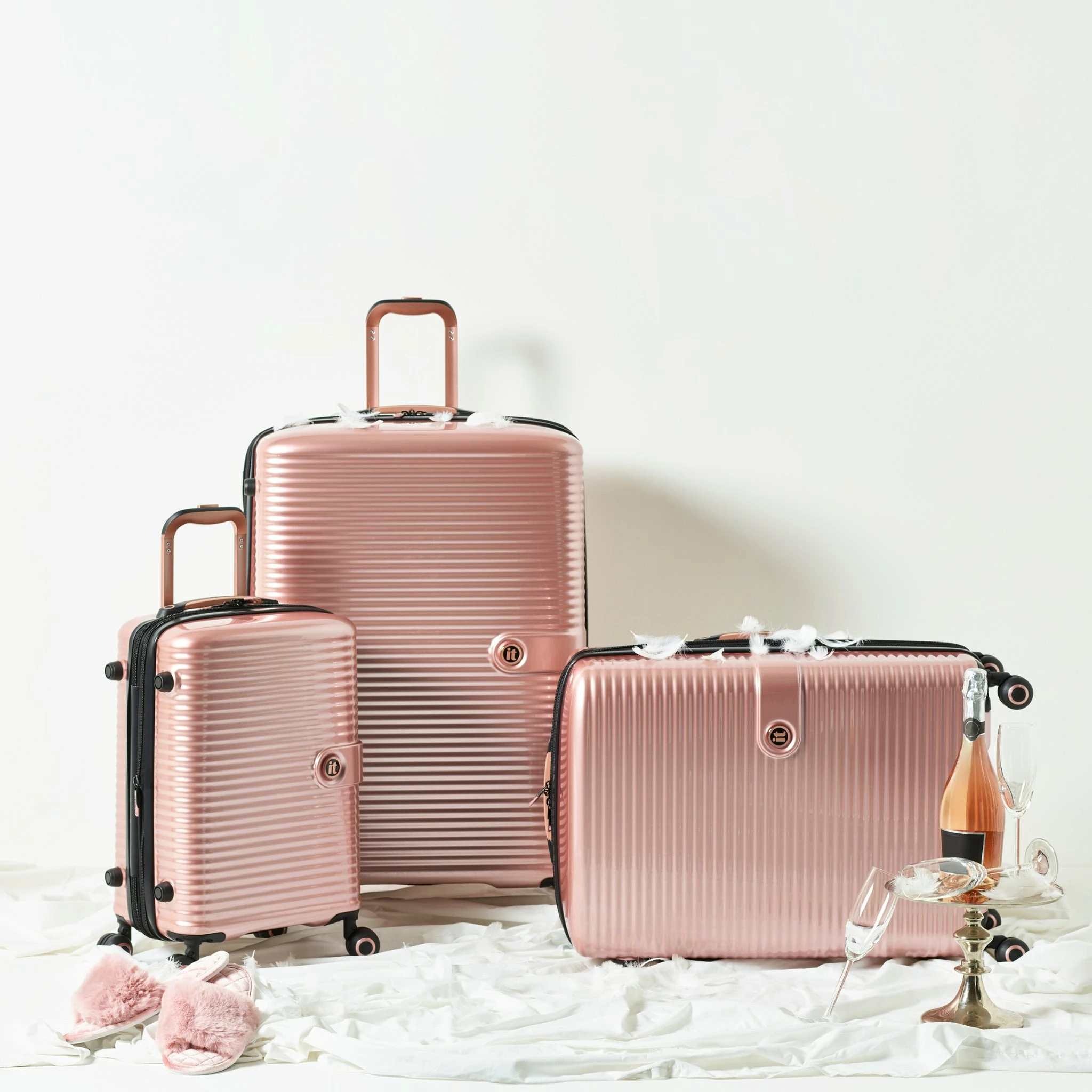 IT Luggage Helixian - Cabin (Metallic Rose Gold) 9 IT Luggage Helixian - Cabin (Metallic Rose Gold) - Image 7