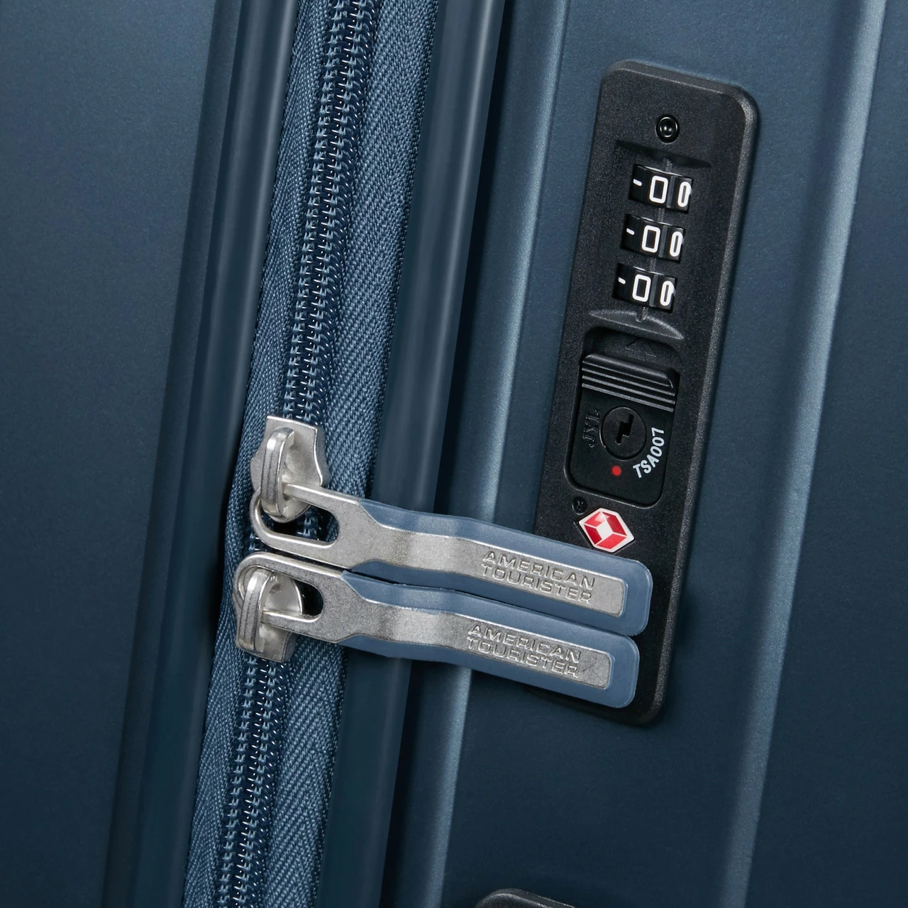 American Tourister Geopop 4 Wheel Large Suitcase - 77cm 9 American Tourister Geopop 4 Wheel Large Suitcase - 77cm - Image 7