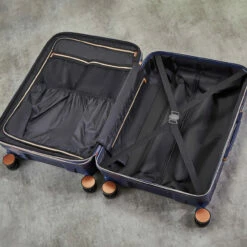 Rock Mayfair 4 Wheel Expandable Medium Suitcase - 65cm -Suitcase Sales 2024 Interior Mayfair Navy TR 0238 14251.1686734106.1280.1280 39873.1686734552
