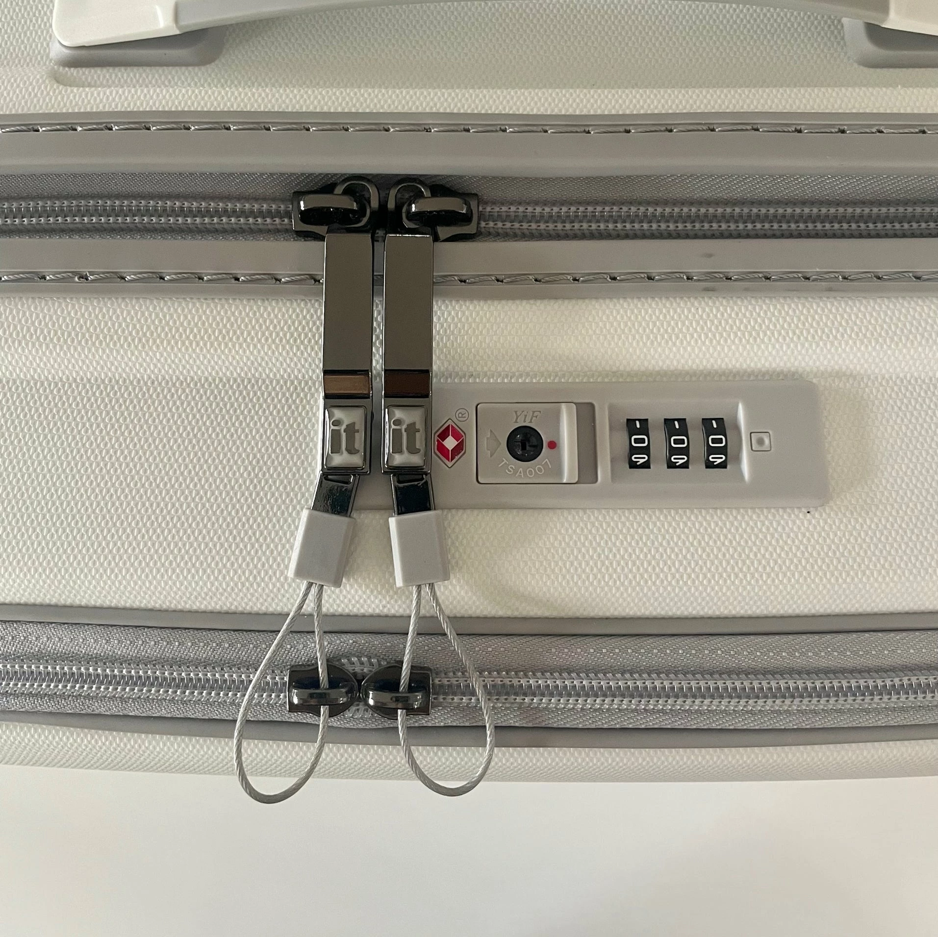 IT Luggage Momentous - Cabin (Pumice Stone) 7 IT Luggage Momentous - Cabin (Pumice Stone) - Image 5