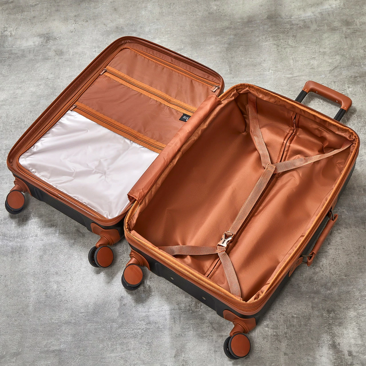 Rock Carnaby 4 Wheel Exp Large Suitcase - 78cm 5 Rock Carnaby 4 Wheel Exp Large Suitcase - 78cm - Image 3