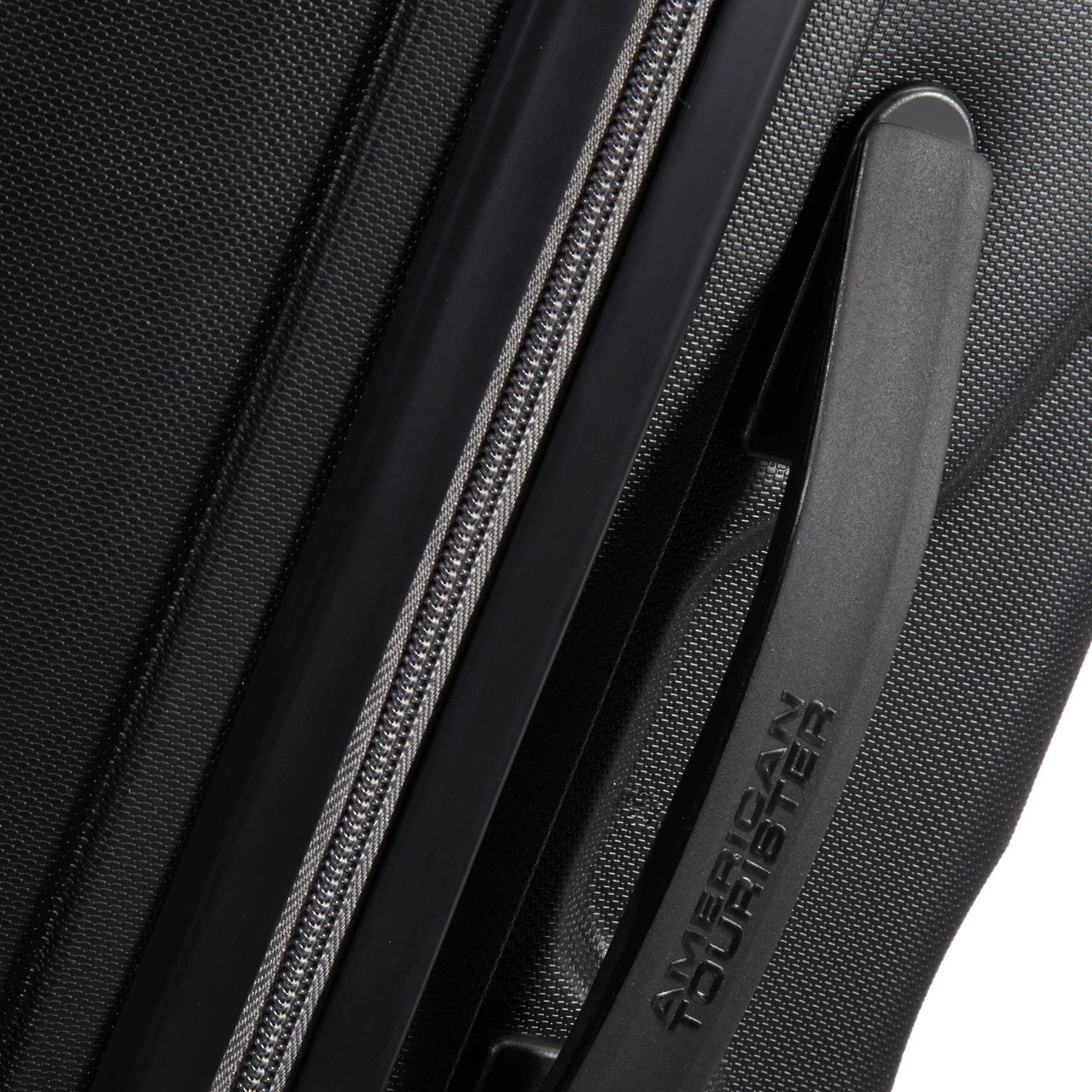 American Tourister Bon Air 4 Wheel Large Suitcase - 75cm 13 American Tourister Bon Air 4 Wheel Large Suitcase - 75cm - Image 11