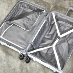Rock Sunwave 4 Wheel Exp Medium Suitcase - 66cm -Suitcase Sales 2024 TR 0212 WH Interior 80100.1661262765.1280.1280 02212.1661266120