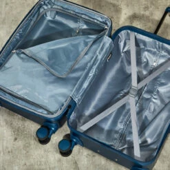 Rock Novo 4 Wheel Exp Cabin Suitcase - 55cm -Suitcase Sales 2024 TR 0214 NA Interior 46195.1661245599