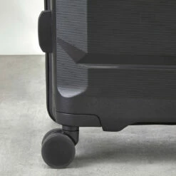 Rock Tulum 4 Wheel Exp Large Suitcase - 78cm 34 Rock Tulum 4 Wheel Exp Large Suitcase - 78cm -Suitcase Sales 2024 TR 0239 BLK Wheels 11004.1660815001.1280.1280 04837.1660816927.1280.1280 01758.1676987165