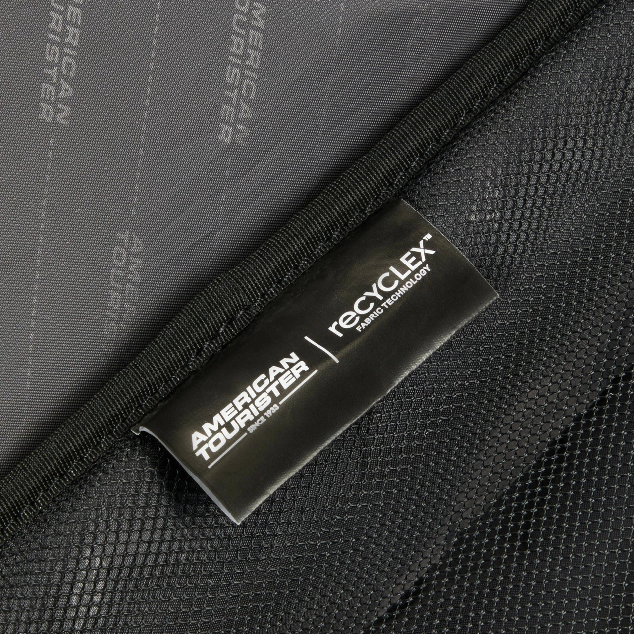 American Tourister Urban Track Wheeled Duffle L - 79cm 20 American Tourister Urban Track Wheeled Duffle L - 79cm - Image 18