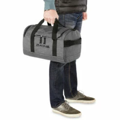 Dakine EQ 25L Duffle Bag - 43cm -Suitcase Sales 2024 bw d10002933 1200 4 57950.1682695134
