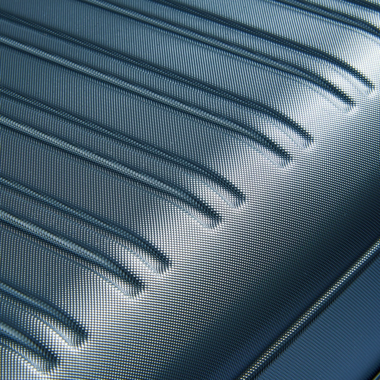 Delsey Segur 2.0 4 Wheel Slim Cabin Suitcase - 55cm 22 Delsey Segur 2.0 4 Wheel Slim Cabin Suitcase - 55cm - Image 20