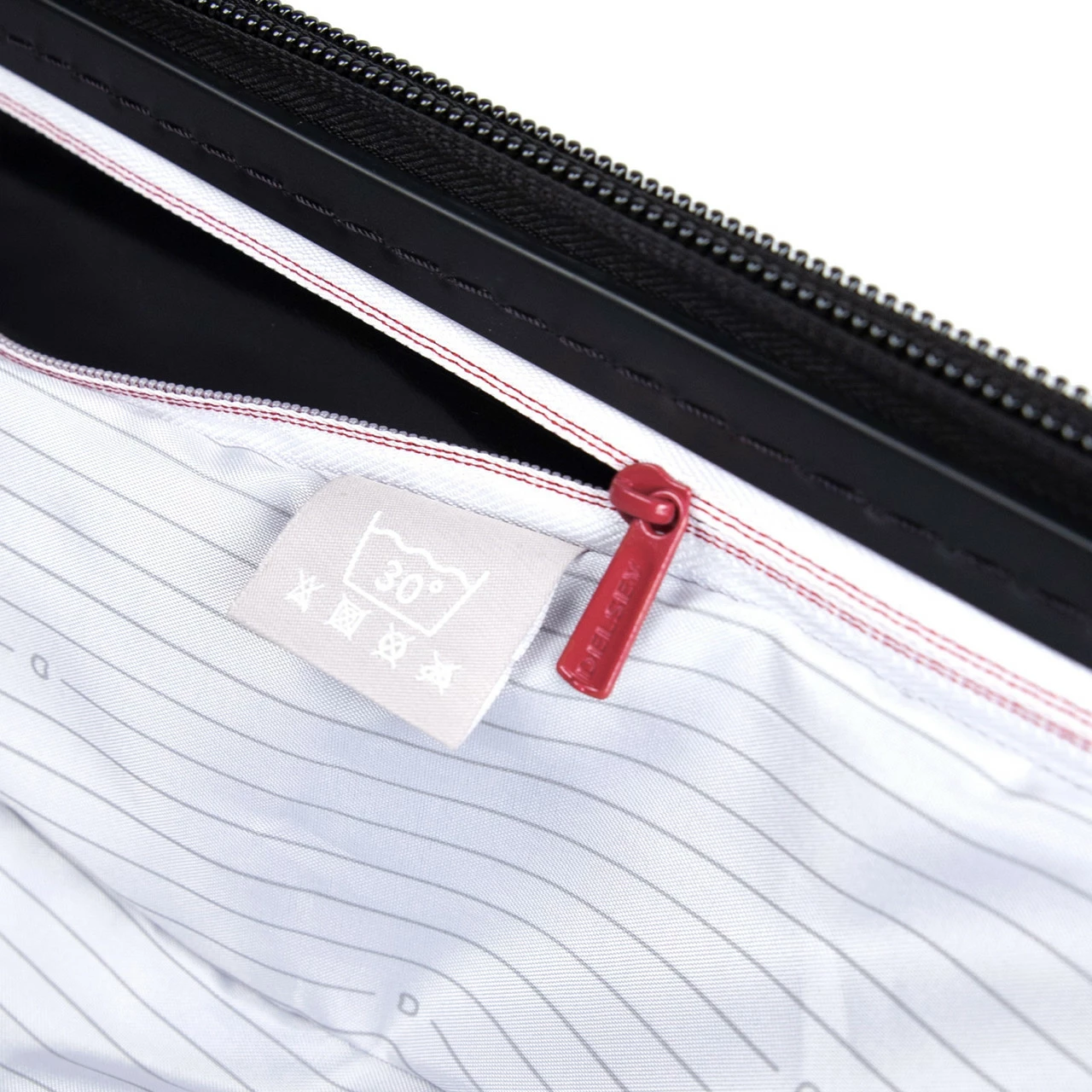 Delsey Segur 2.0 4 Wheel Slim Cabin Suitcase - 55cm 6 Delsey Segur 2.0 4 Wheel Slim Cabin Suitcase - 55cm - Image 4