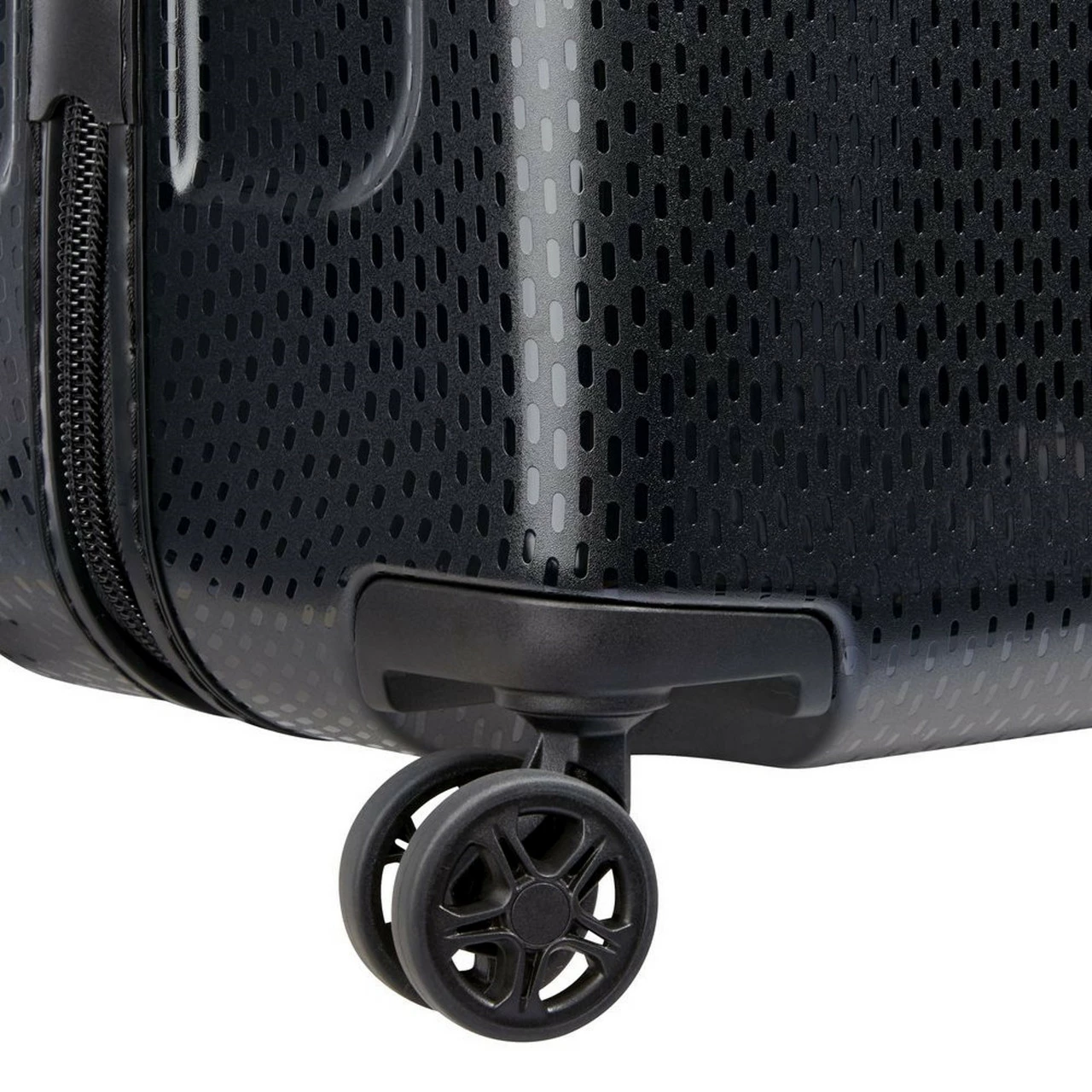 Delsey Turenne 4 Wheel Cabin Suitcase - 55cm 13 Delsey Turenne 4 Wheel Cabin Suitcase - 55cm - Image 11