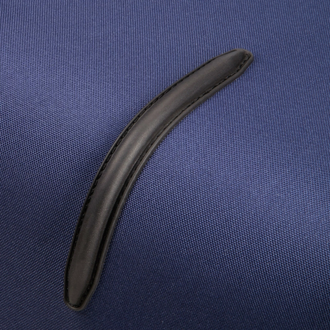 American Tourister Holiday Heat 4 Wheel Suitcase - 79cm 18 American Tourister Holiday Heat 4 Wheel Suitcase - 79cm - Image 16