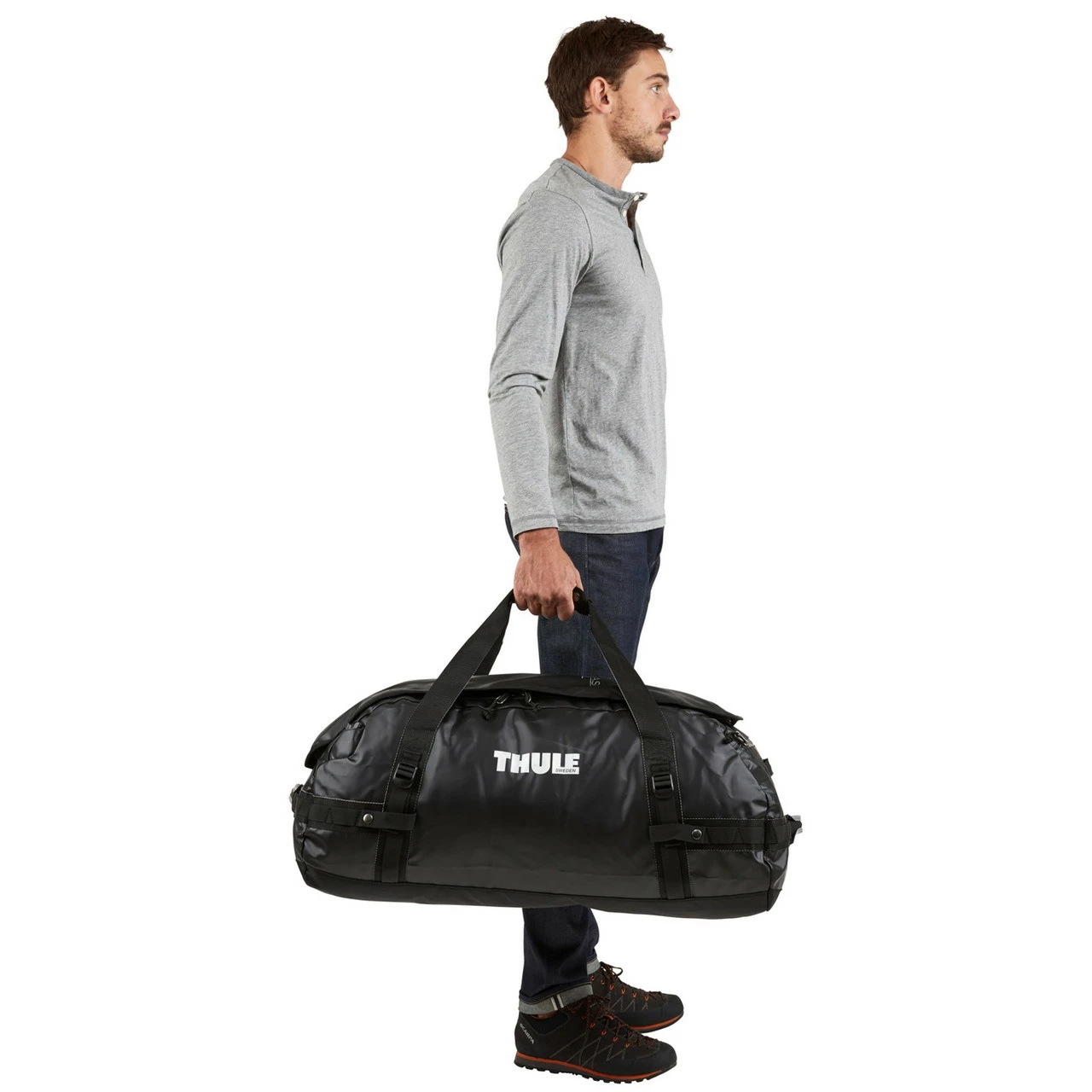 Thule Chasm 90L Duffle Backpack - 74cm 8 Thule Chasm 90L Duffle Backpack - 74cm - Image 6