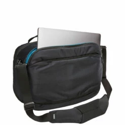 Thule Subterra Boarding Cabin Bag - 44cm 27 Thule Subterra Boarding Cabin Bag - 44cm -Suitcase Sales 2024 small thule subterra boardingbag black fs 02 3203912 83763.1669303040