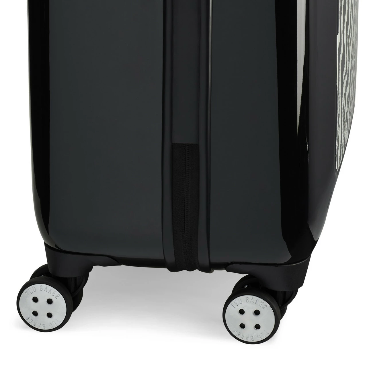 Ted Baker Take Flight 4 Wheel Medium Suitcase - 69cm 10 Ted Baker Take Flight 4 Wheel Medium Suitcase - 69cm - Image 8